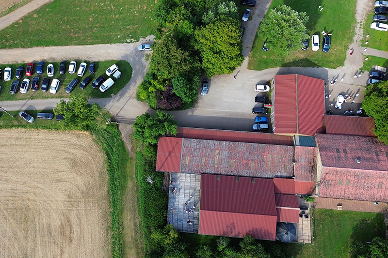 Photo Arienne de Grand Groupe par Drone